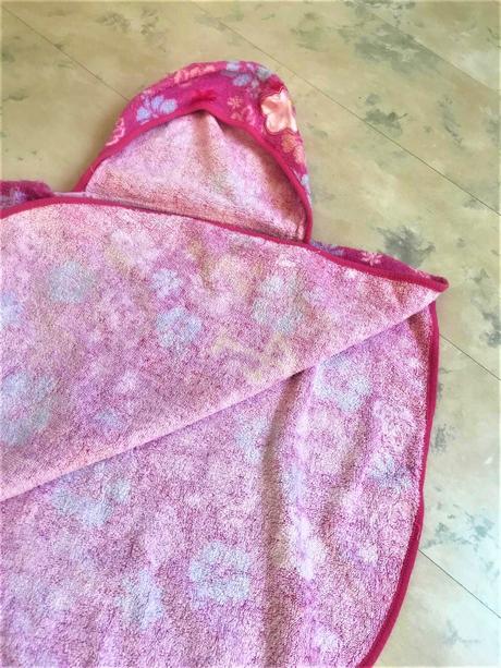 Plážový županček, 128