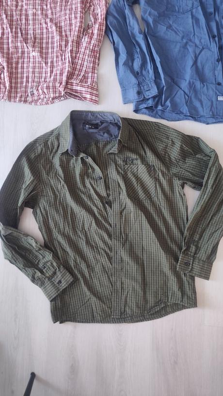 Ako nové značk.košele z rakúska , v.xl,cena iba 4e, xl