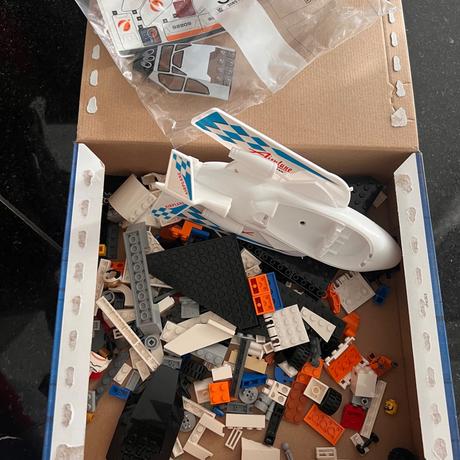 Lego city space port  raketoplán, 
