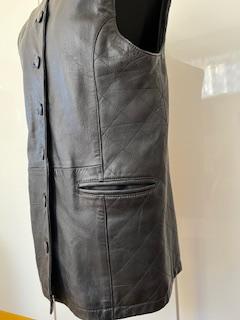 Vesta-kožená, zateplená, c&a,40