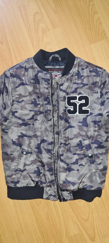 Bomberka, palomino,122