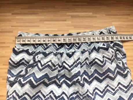 Bledomodre teplacky + tricko, 92