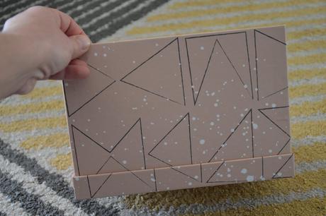 Stojan na písacie potreby ikea,