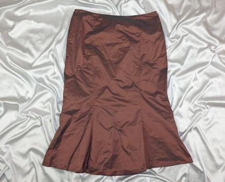 Luxusný dámsky kostým, 44