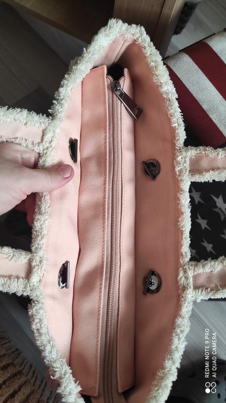 Dámska taška/kabelka,