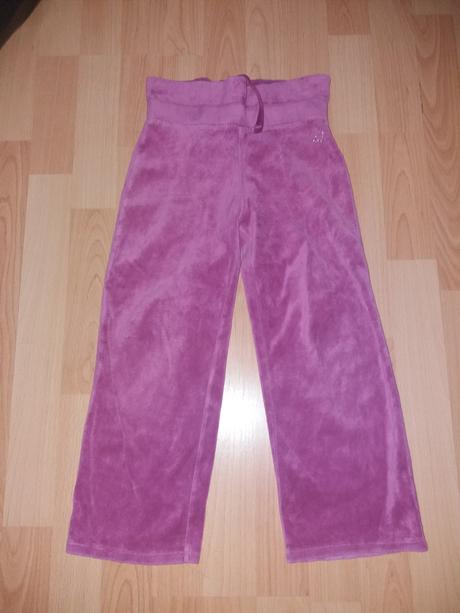 Teplákové nohavice, 116