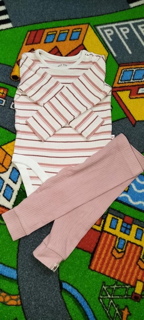 Dievčatko 68, 68–80