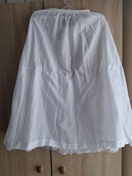 Šaty na 1.sv. prijímanie., 152