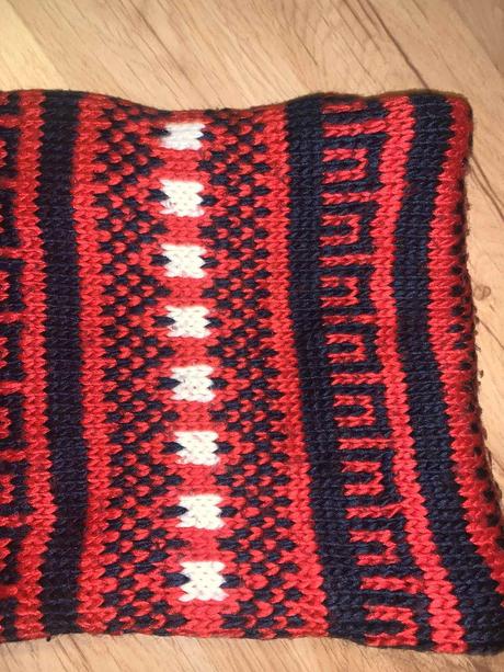 Kruhový šál/tunel,