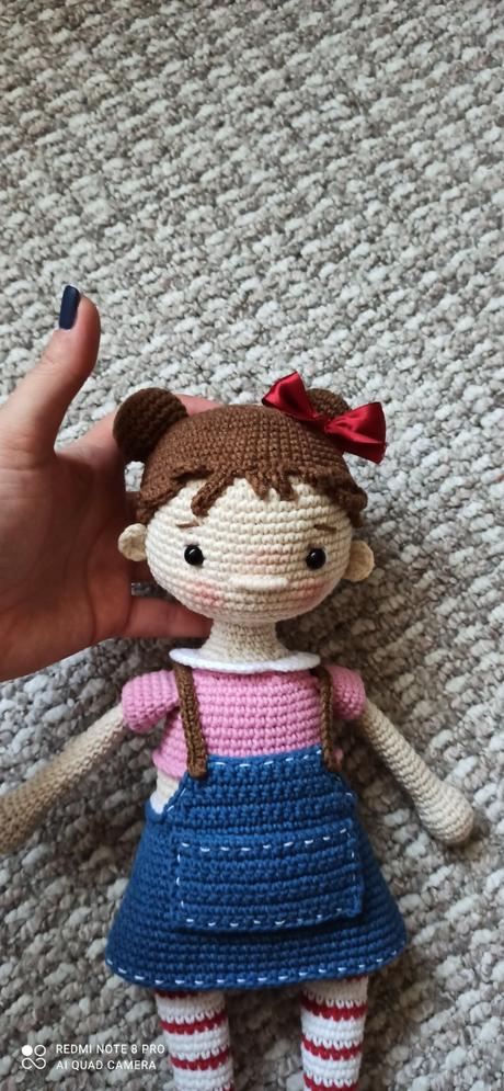 Háčkovaná bábika, 