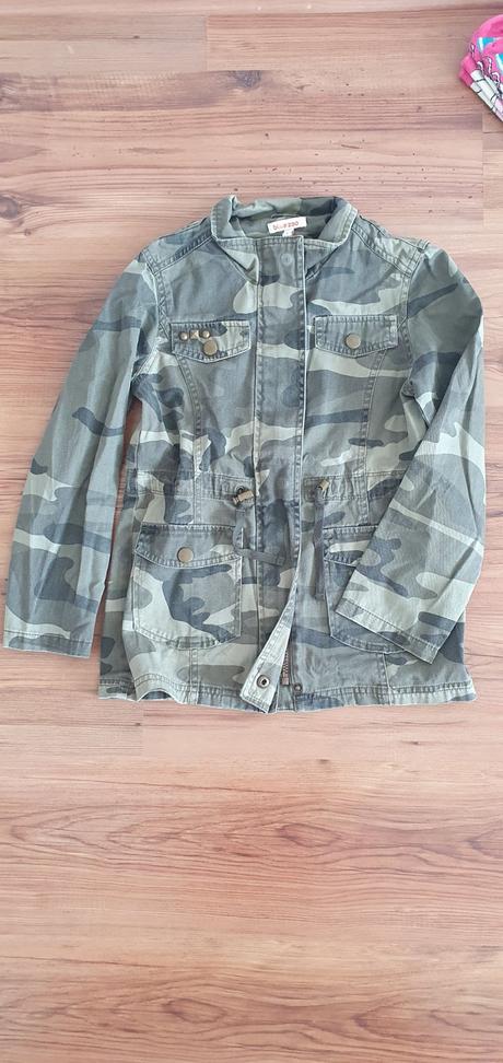 Balik oblecenia 134, 122–134