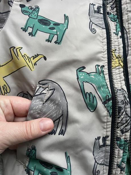 Capucino bomberka so psikmi, coolclub,104