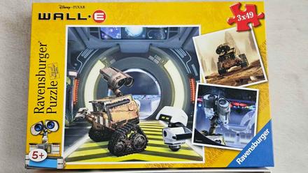 Ravensburger puzzle disney wall-e, 3x49 dielikov,