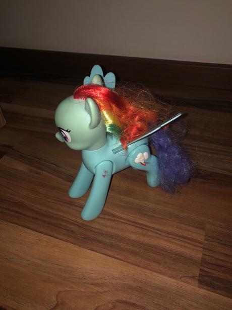 Rainbowdash,