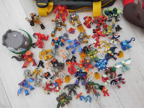 Gormiti-69kusov+1x velký látkový+taška postavičky,, 