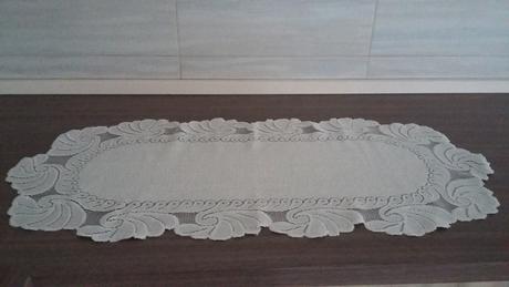 Obrus+2 menšie obrúsky na predaj, 