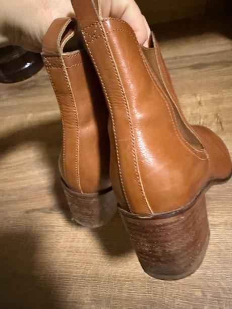 Kožené škoricové čižmy, 39