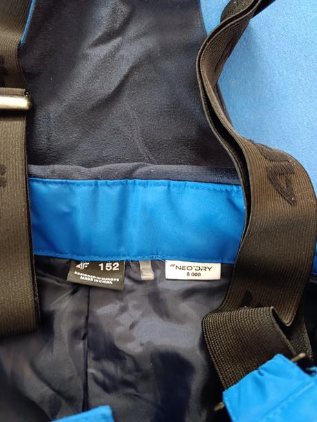 Lyžiarsky komplet 4f 152, 152