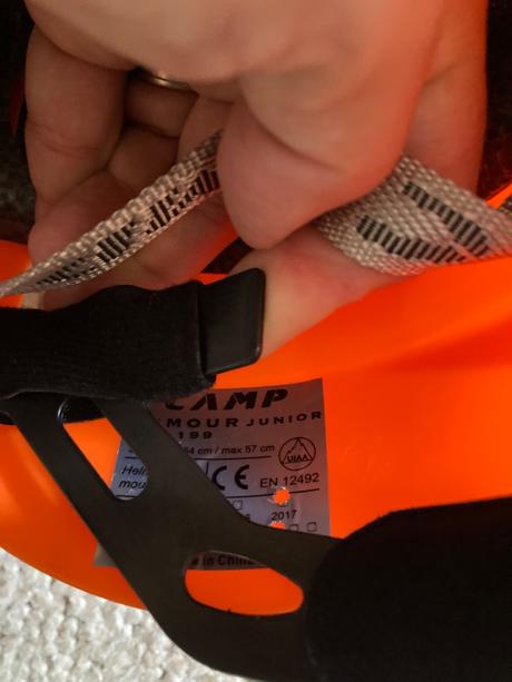 Horolezecka / skateboardova prilba junior camp,