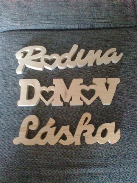 Drevený nápis, 