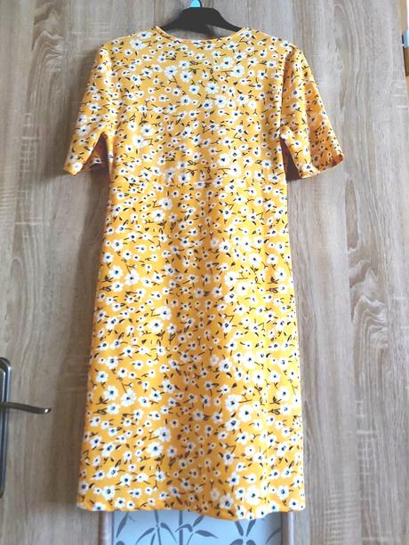 Žlté kvetinové šaty,veľ.xs, xs