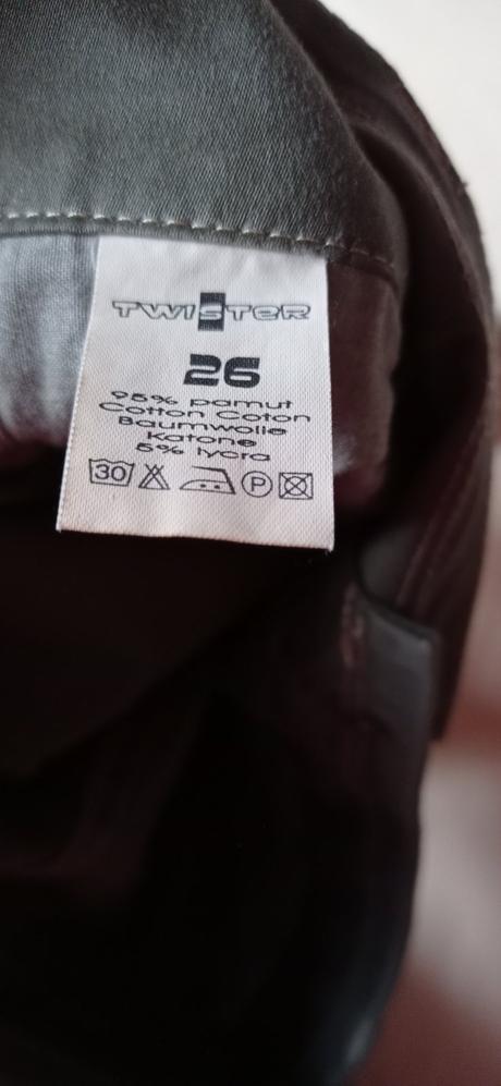 Nohavice twister, 26