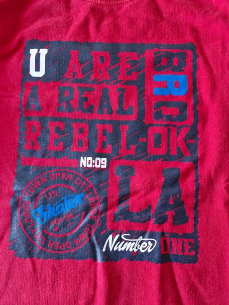 Mikina, piazza italia,146