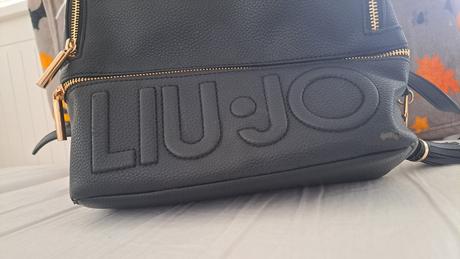 Ruksak liu jo, liu jo