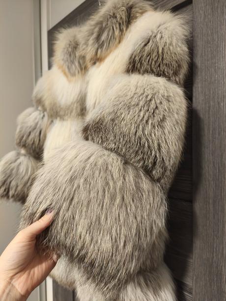 Luxusny kozuch z finskej lisky flo&clo, s