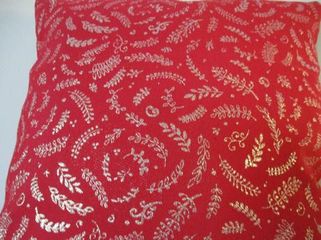 Vianočná obliečka so zlatým lurexom, 