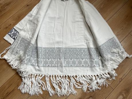 Zaujímavý kabátik, zara,m