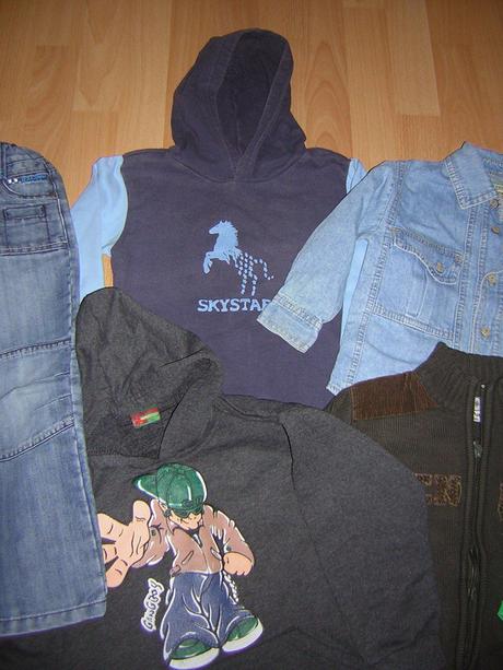 Balík kvalitných vecí vel. cca 110, 122–134