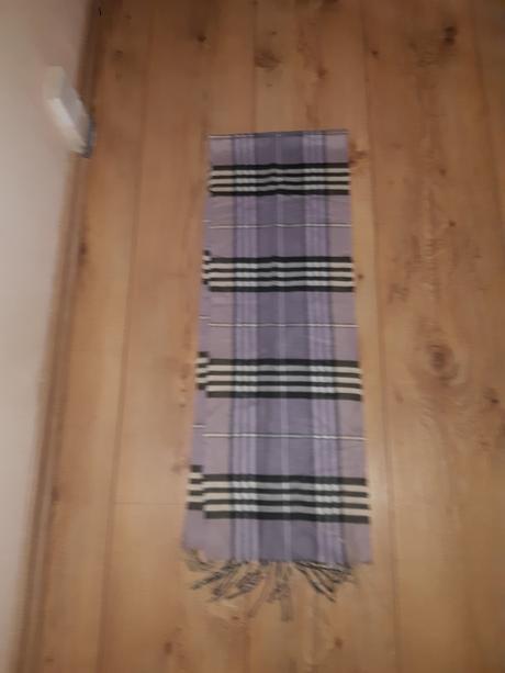 Krásny sal fialkovo cierny, 