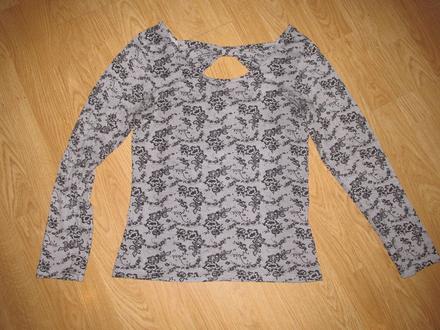 Čierno-biele tričko z ružami v. 42, 42