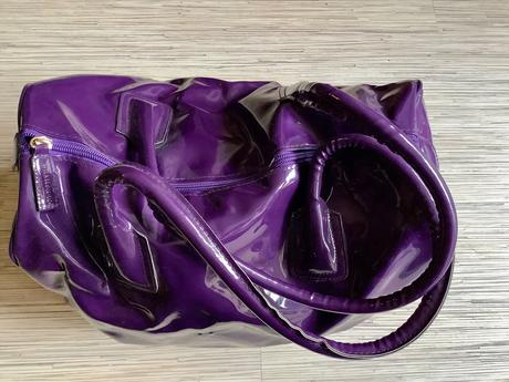 Krásna lakovaná kabela 2+1napoly, 