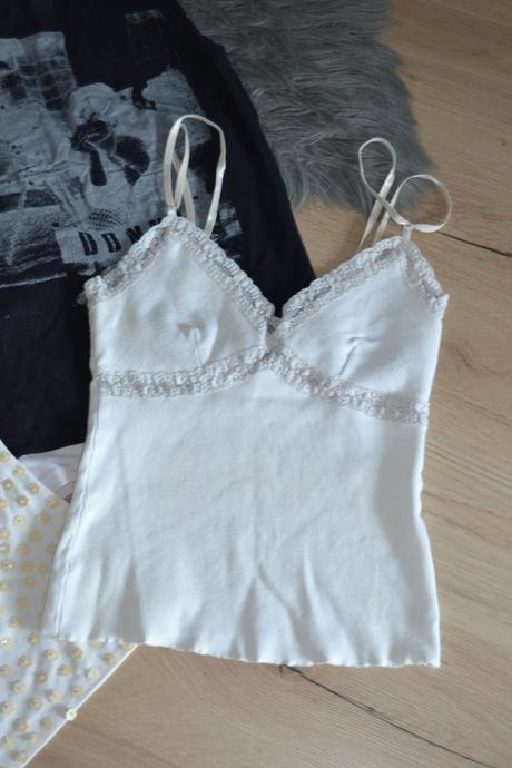 Balík dámskych tričiek a tielok 4 ks, veľkosť s, s