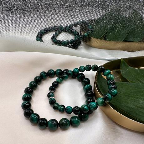 Dámsky náramok - tigrie oko v zelenej,