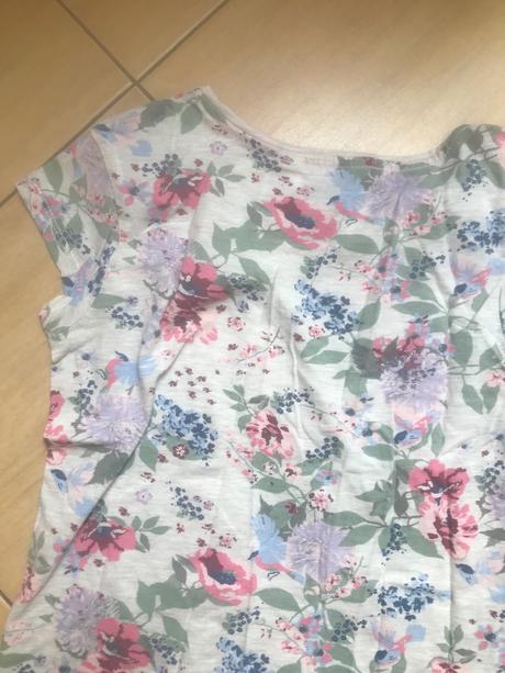 Tričko 134-140, c&a,134