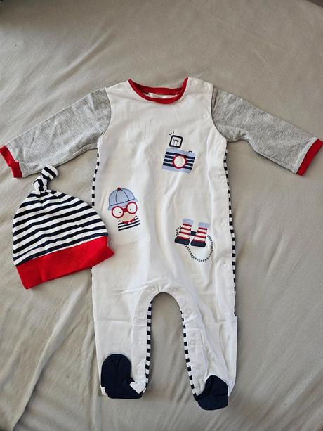 Dupacky/overal s ciapkou, mayoral,74