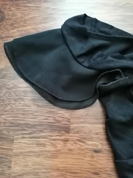 Čierny dámsky top, m