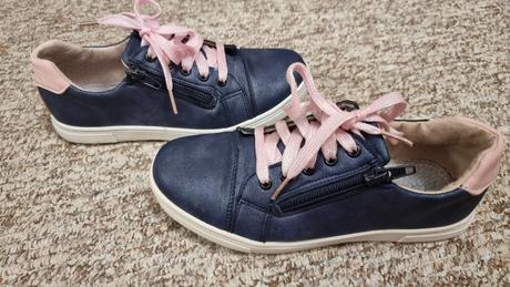 Topanky top stav, 33