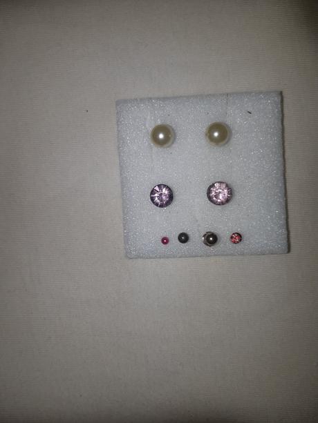 Naušnice nove antialerg.spolu 5,90e-3,90, 