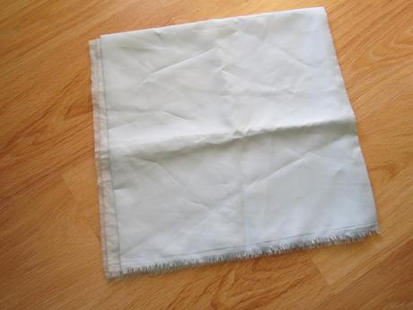 Látka na podšivku --152x150cm,