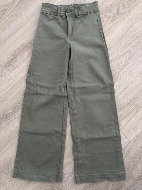 Zelené rifle, h&m,134
