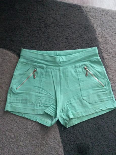 Šortky, terranova,s