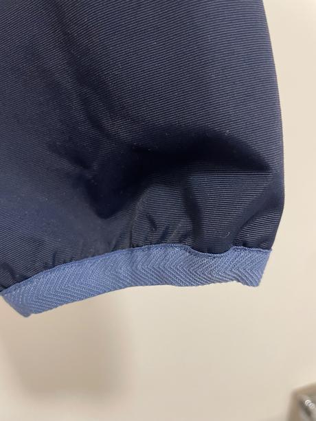 Štýlová bunda od boss, hugo boss,140 / 146