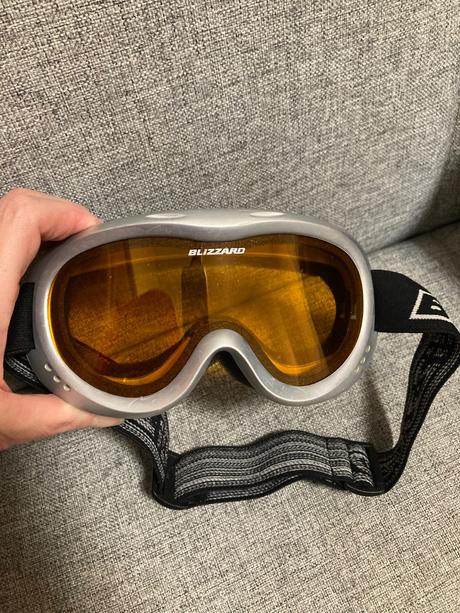 Okuliare lyžiarske,