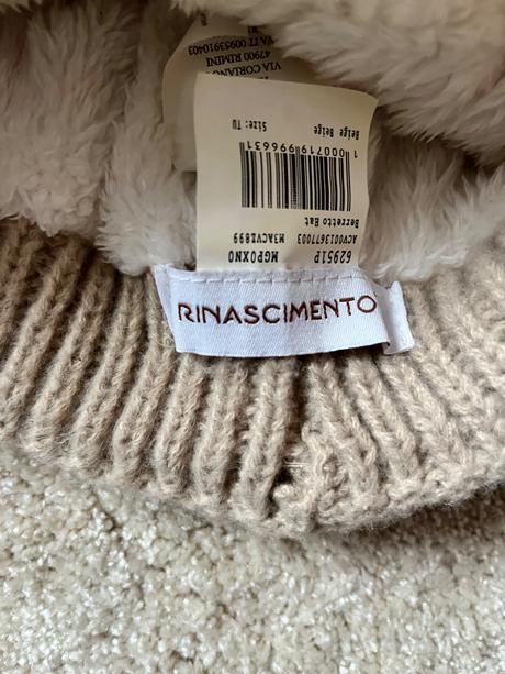 Sada šálu a čiapok zn. rinascamento, 