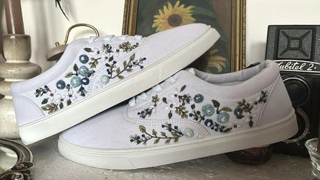 Plátené, ručne vyšívané tenisky, 36 - 42