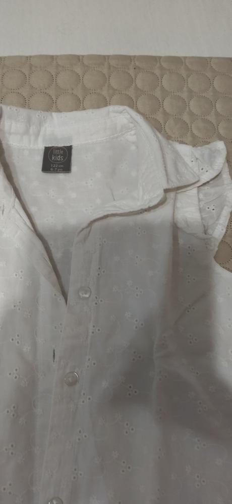 Biele blúzky pre dvojičky, 122